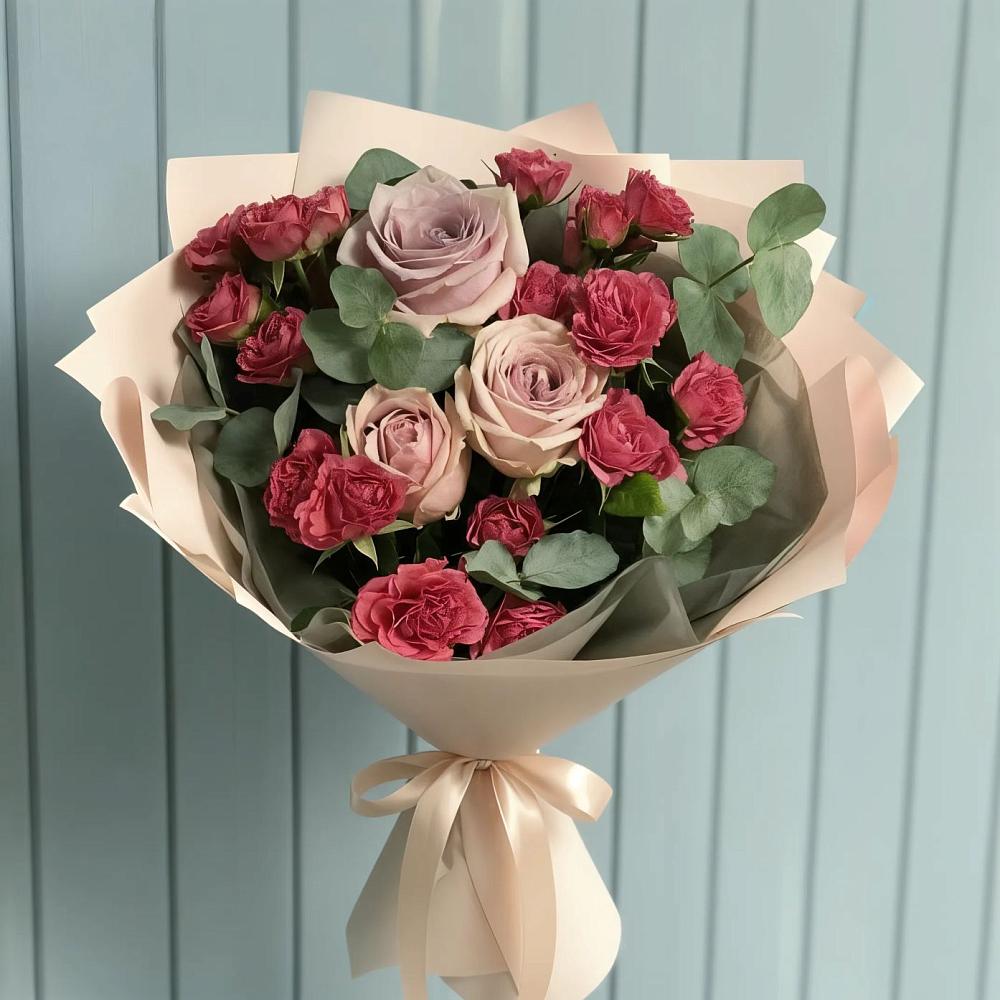 Букет цветов из: Гвоздики и Розы в Белиджи
