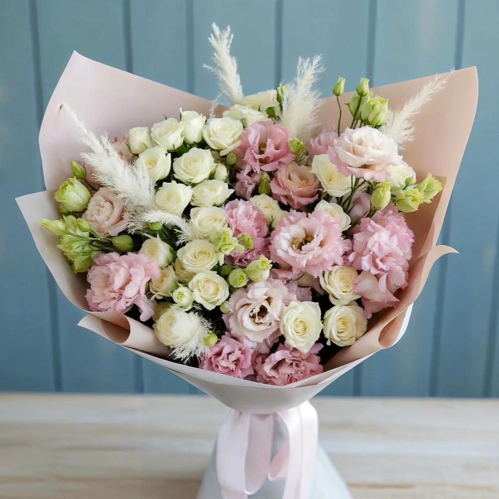 Букет цветов из: Альстромерии и Розы в Белиджи