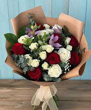 Букет цветов из:  Розы и Альстромерии в Белиджи