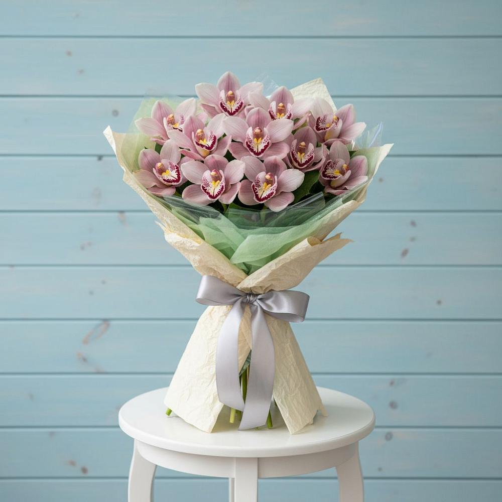 Букет цветов из: Орхидеи и Розы в Белиджи