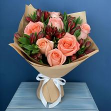 Букет цветов из:  Розы и Альстромерии в Белиджи