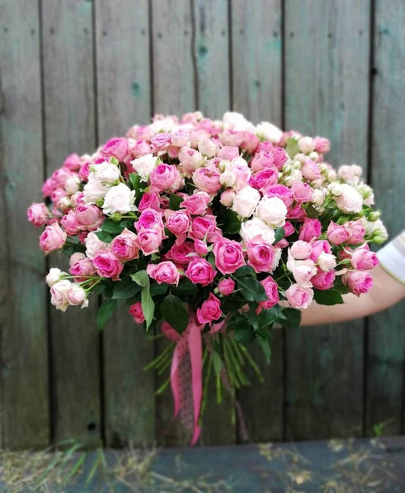 Букет Розовые кустовые розы Натали и Лав Лидия в Белиджи