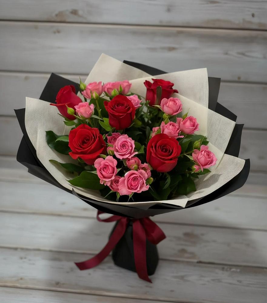 Букет цветов из: Розы в Белиджи