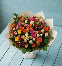 Букет Микс из разноцветных кустовых роз в Белиджи